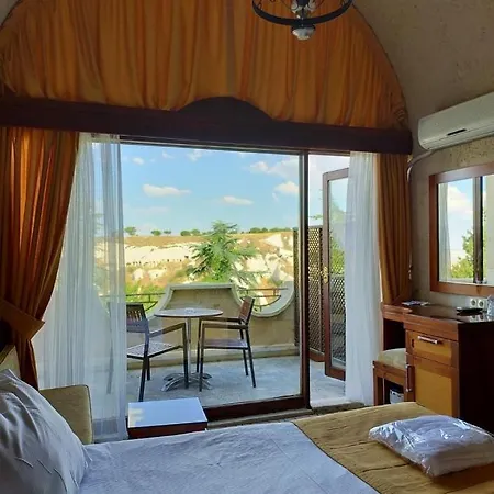 Kaya 4* Учисар